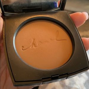 CHANEL foundation powder